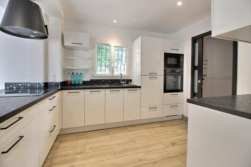 Maison - 112 m² - 6 pièces