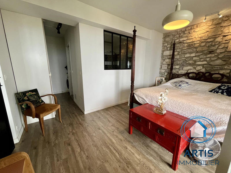 Appartement - 83 m² - 4 pièces