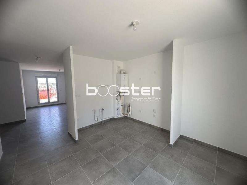 Appartement ancien - 92 m² - 4 pièces