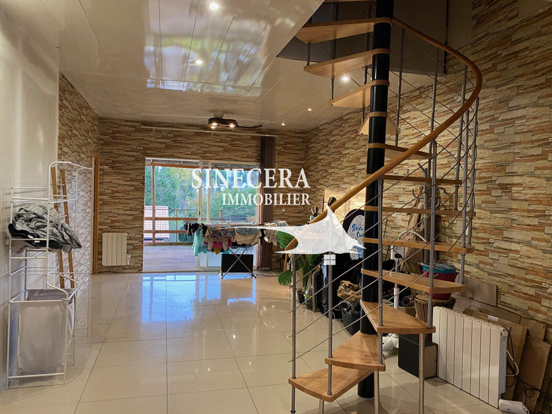 Maison - 100 m² - 5 pièces