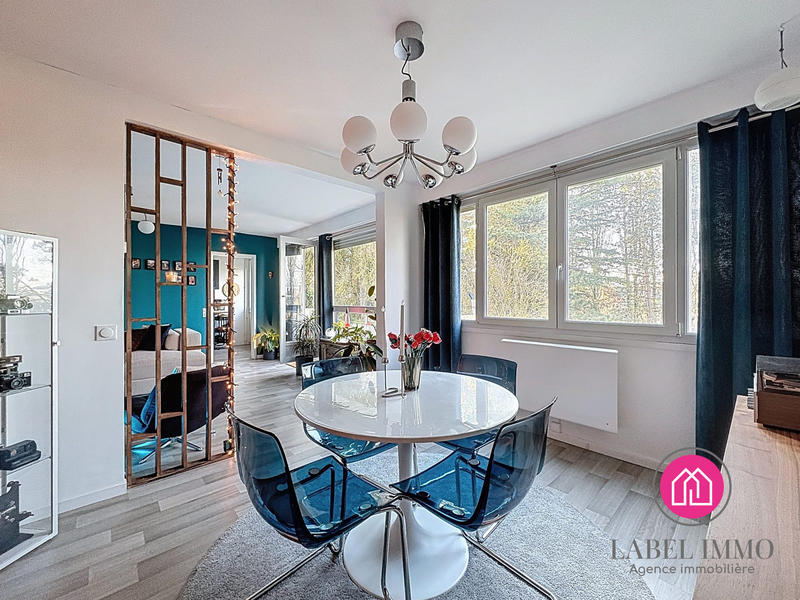 Appartement - 85 m² - 4 pièces