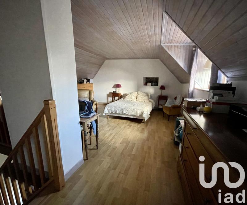 Maison - 140 m² - 5 pièces