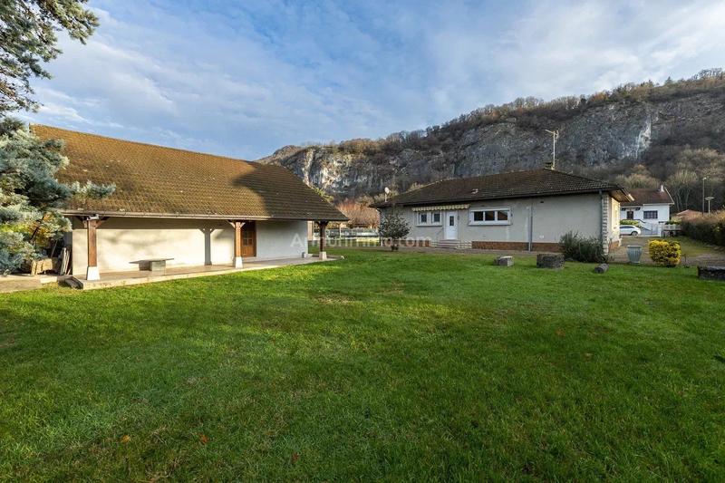 Maison - 103 m² - 4 pièces