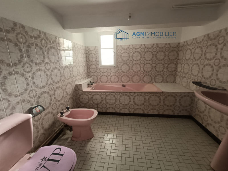 Maison - 123 m² - 7 pièces