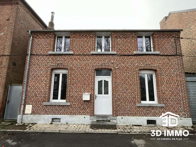 Maison - 90 m² - 5 pièces