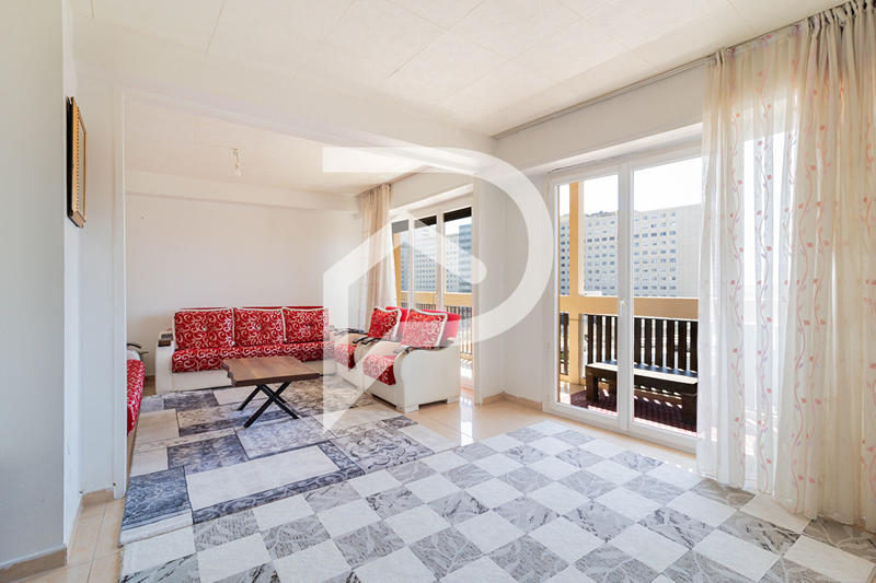 Appartement - 85 m² - 4 pièces