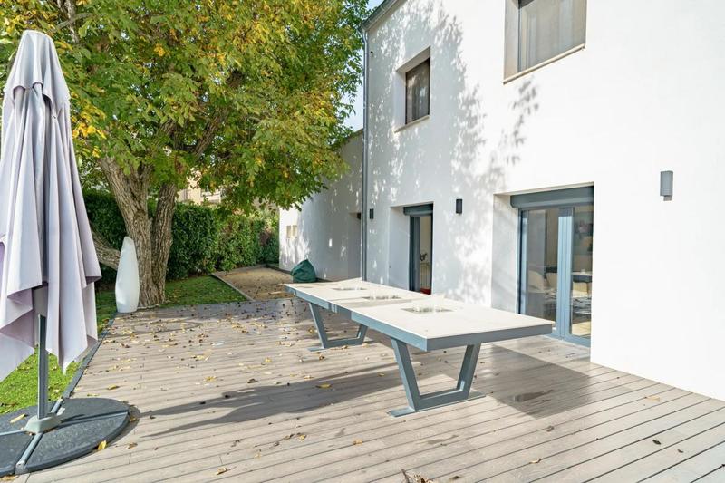 Maison - 160 m² - 6 pièces