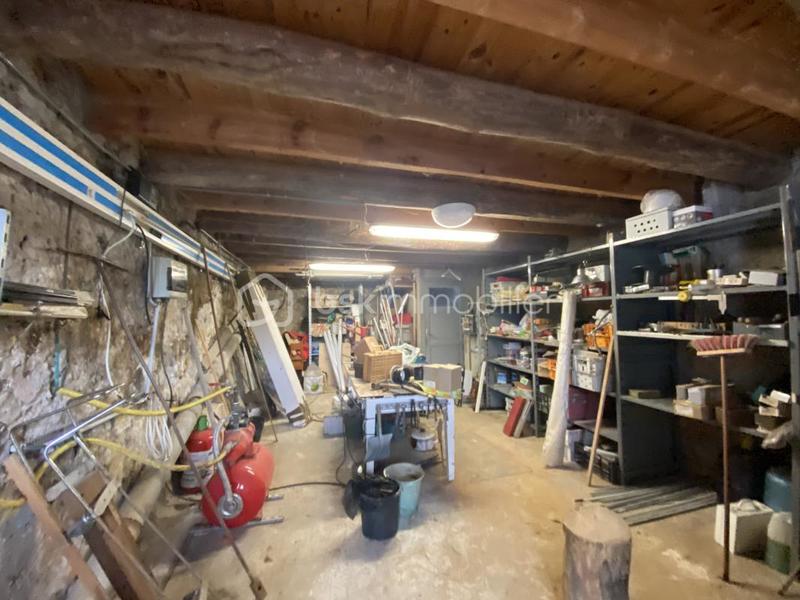 Maison - 206 m² - 7 pièces