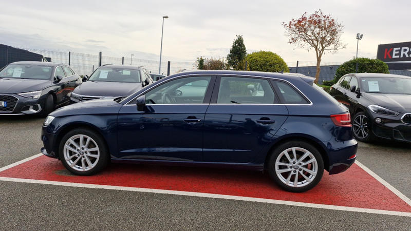 Audi A3 sportback Business 35 Tfsi Cod 150 s tronic 7 Line