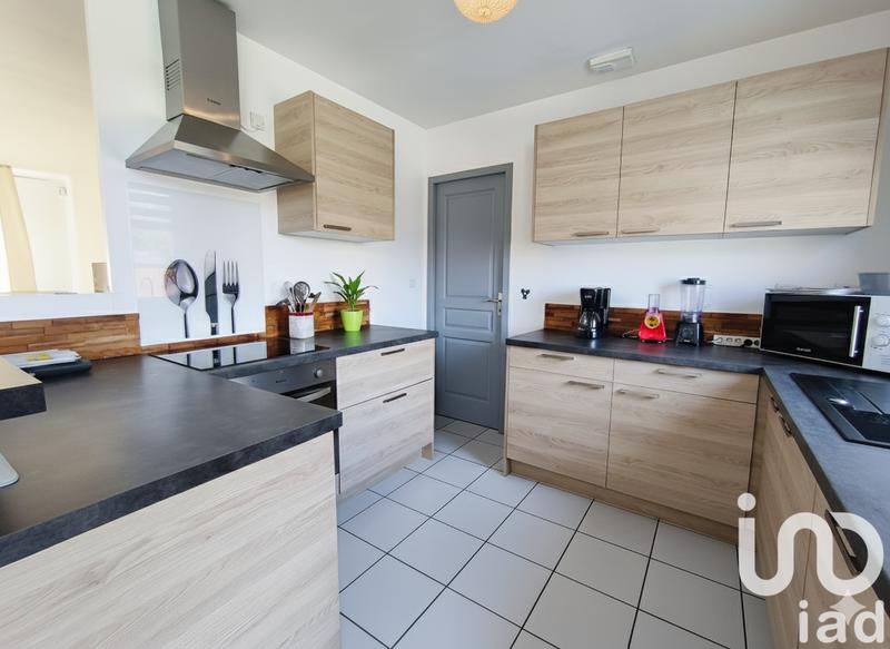 Maison - 94 m² - 5 pièces