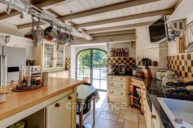 Demeure - 352 m² - 10 pièces