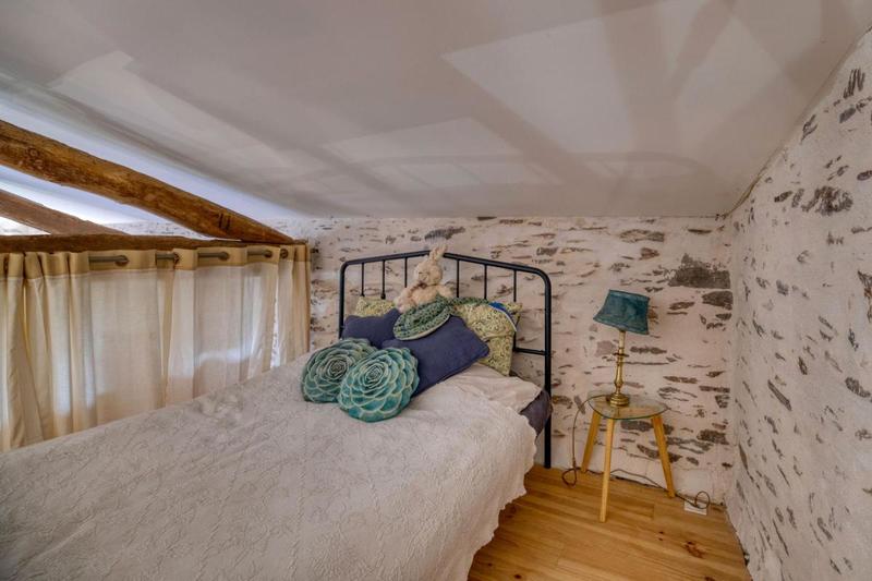 Maison - 298 m² - 10 pièces