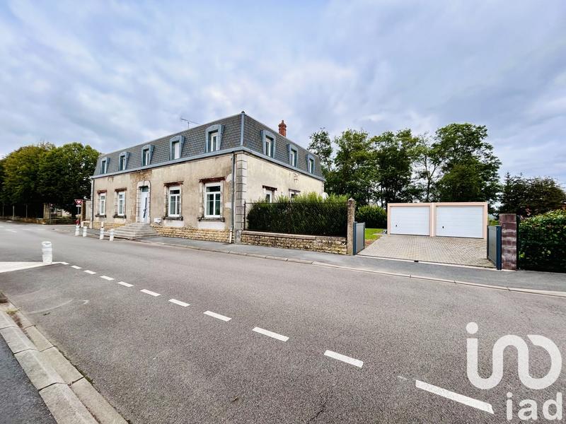 Maison de village - 360 m² - 10 pièces