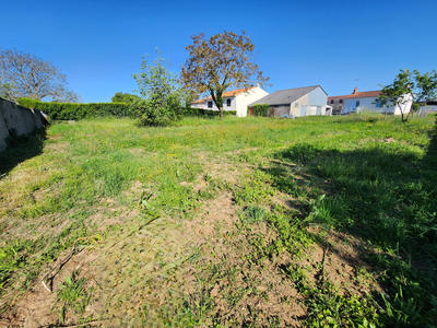 Terrain - 898 m²