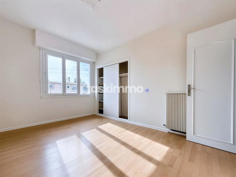 Appartement - 89 m² - 4 pièces
