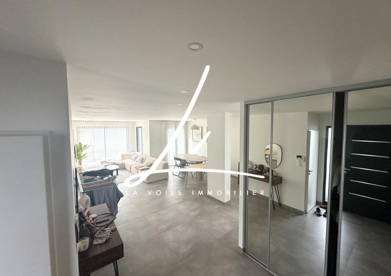 Maison - 138 m² - 6 pièces