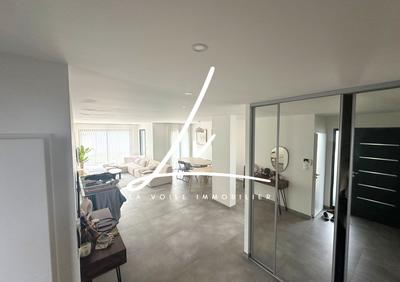 Maison - 138 m² - 6 pièces