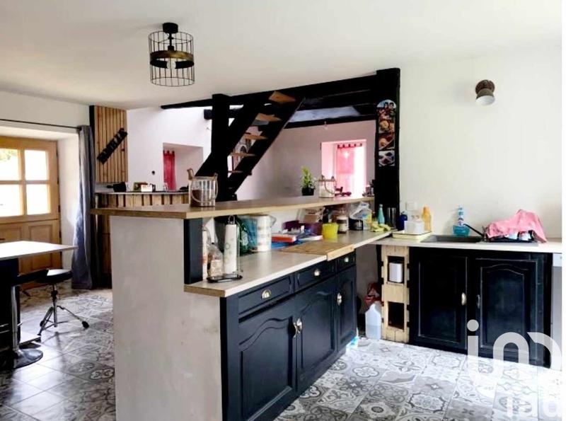 Maison - 97 m² - 5 pièces