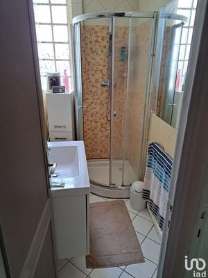 Local commercial - 140 m² - 1 pièce