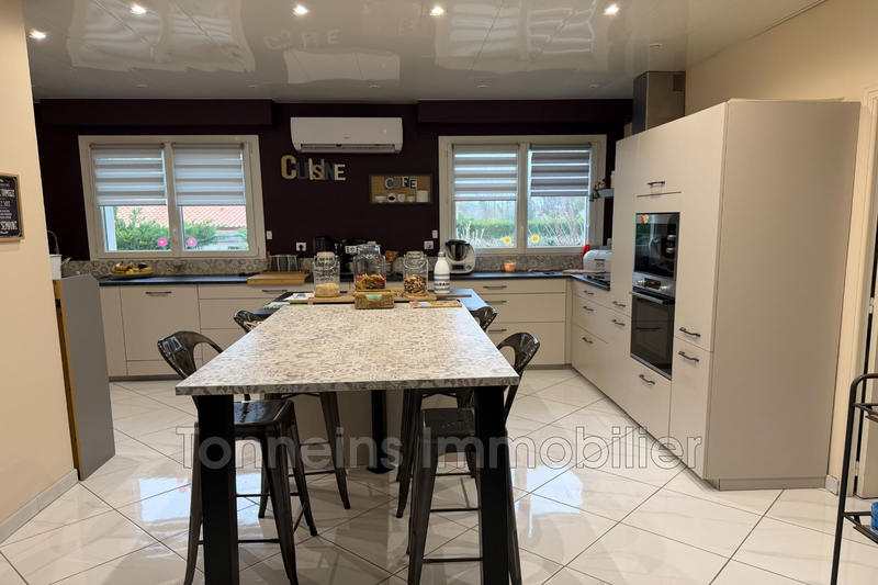 Maison - 150 m² - 5 pièces