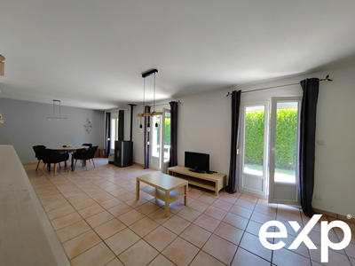 Maison - 140 m² - 5 pièces