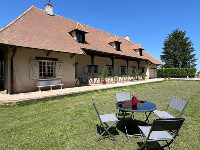 Maison - 178 m² - 7 pièces