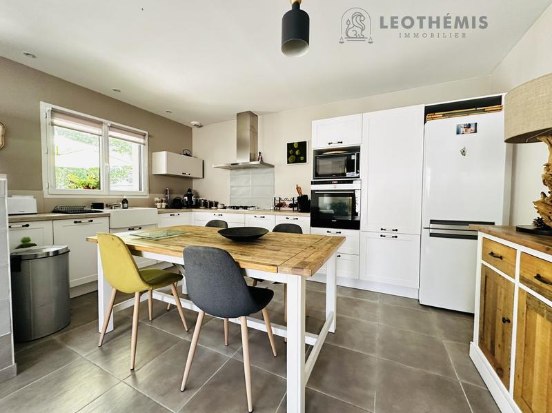 Maison contemporaine - 99 m² - 5 pièces