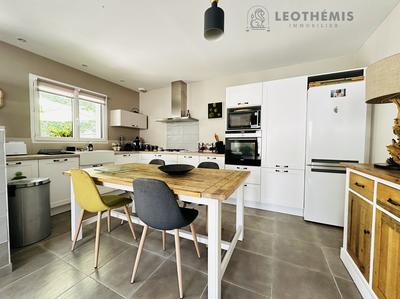 Maison contemporaine - 99 m² - 5 pièces