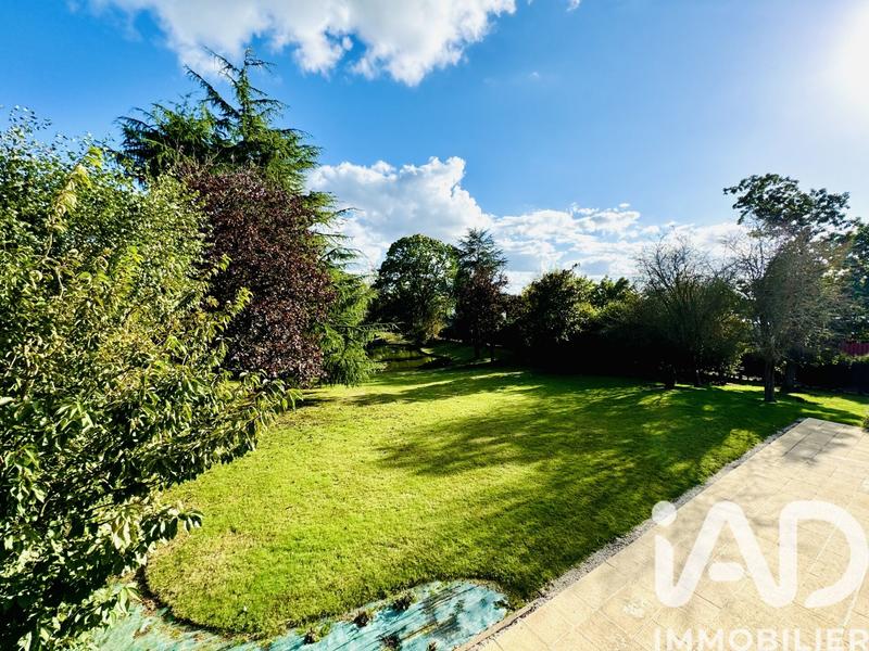 Maison - 480 m² - 12 pièces