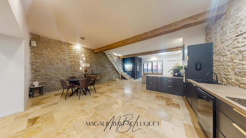 Maison - 164 m² - 5 pièces