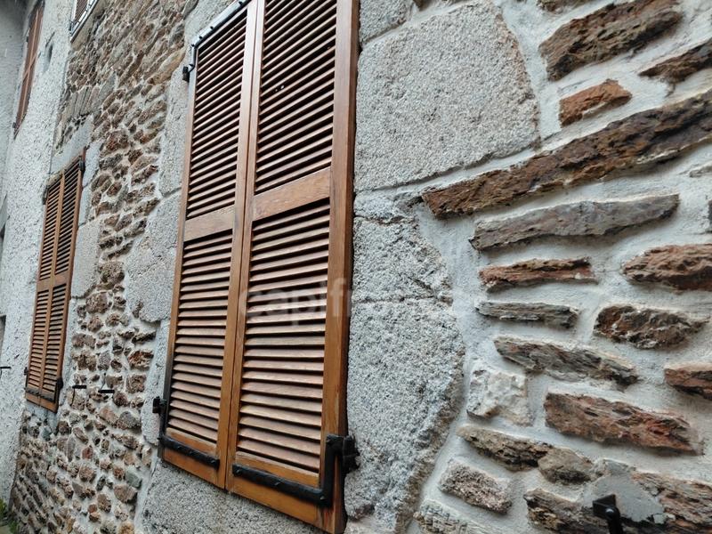 Maison - 175 m² - 12 pièces