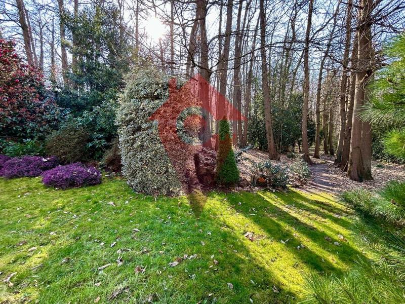 Maison - 190 m² - 6 pièces