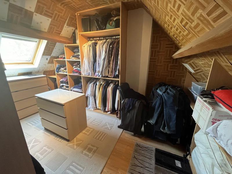 Maison - 161 m² - 6 pièces