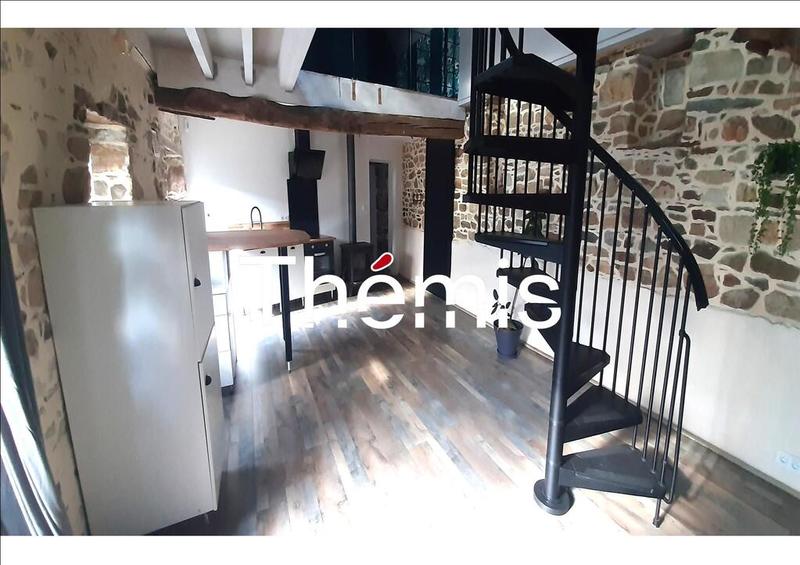 Maison - 147 m² - 1 pièce