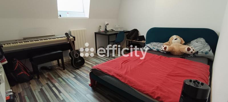 Maison - 97 m² - 5 pièces