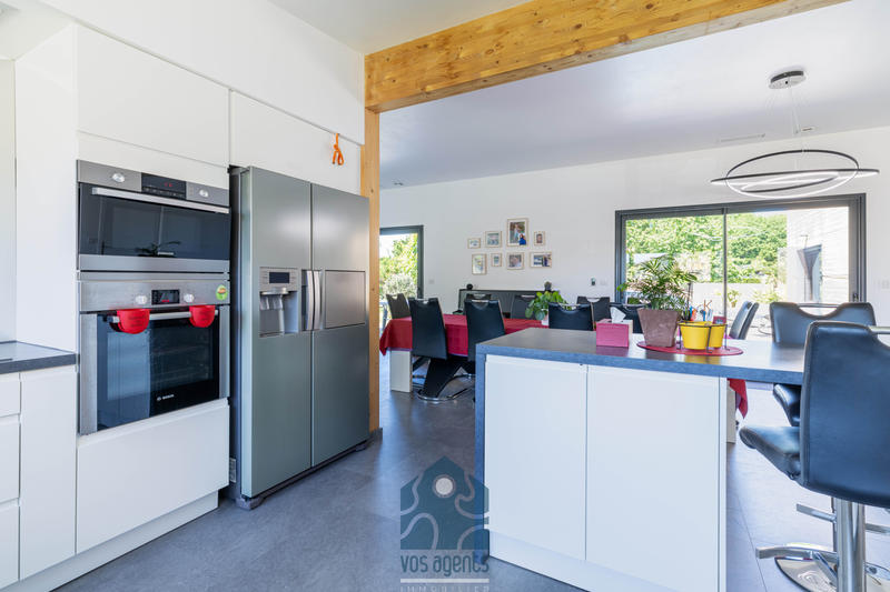 Maison - 160 m² - 5 pièces