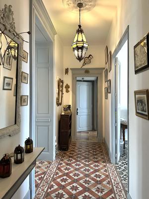 Appartement - 145 m² - 6 pièces