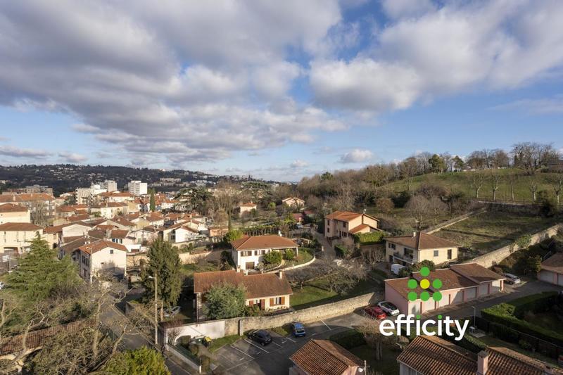 Appartement - 86 m² - 4 pièces