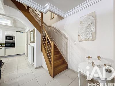 Maison - 81 m² - 4 pièces