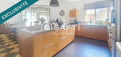 Appartement - 216 m² - 7 pièces