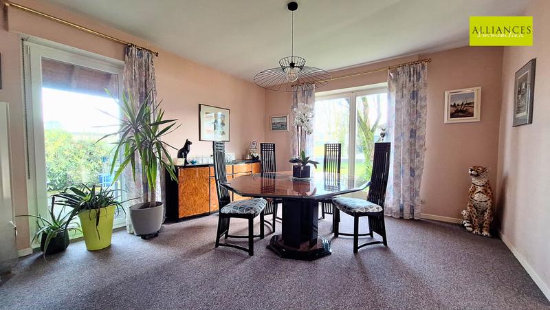 Maison - 162 m² - 7 pièces