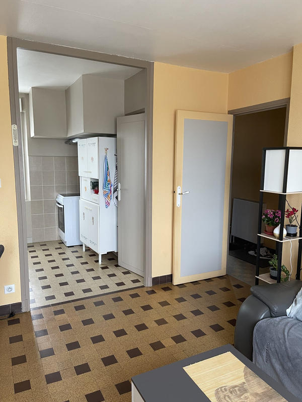 Maison traditionnelle - 70 m² - 4 pièces