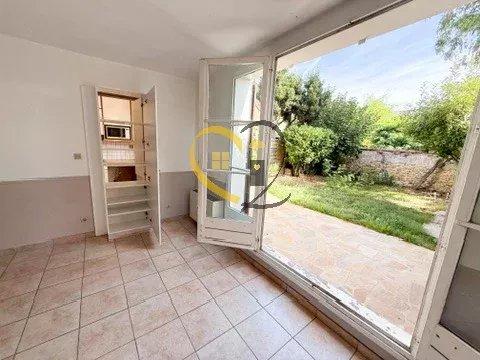 Maison de village - 154 m² - 9 pièces