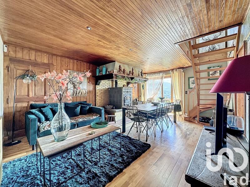 Châlet - 265 m² - 15 pièces