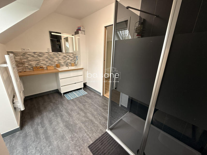 Maison contemporaine - 133 m² - 6 pièces