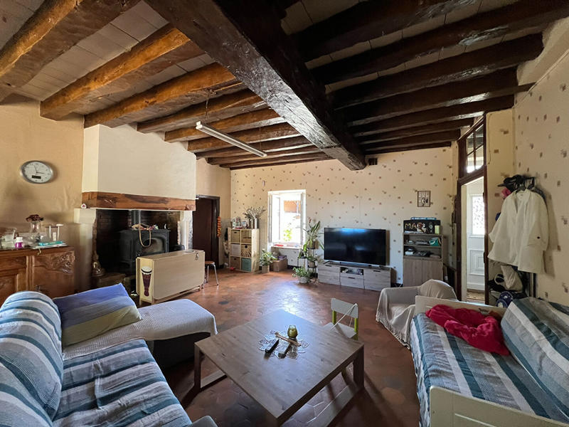Maison - 185 m² - 9 pièces