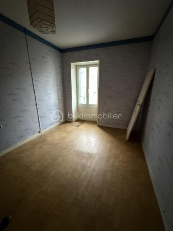 Maison - 139 m² - 7 pièces