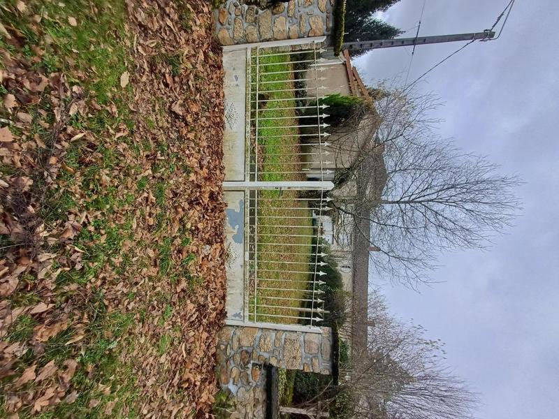 Maison - 211 m² - 8 pièces