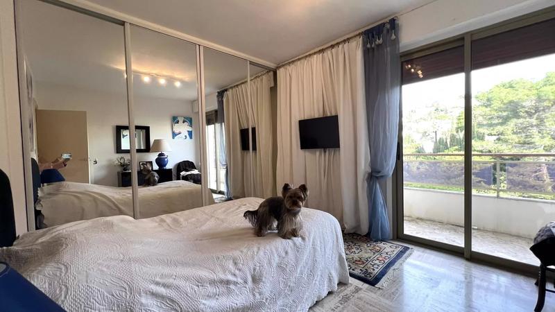 Appartement - 84 m² - 3 pièces