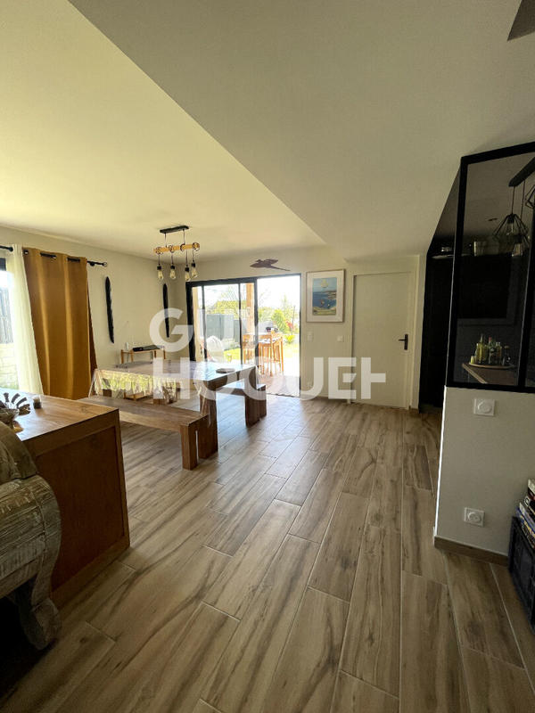 Maison - 109 m² - 4 pièces